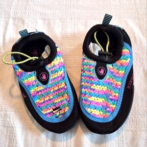 Body Glove girls size 11 flipping sequin water shoes elastic and toggle NWOT